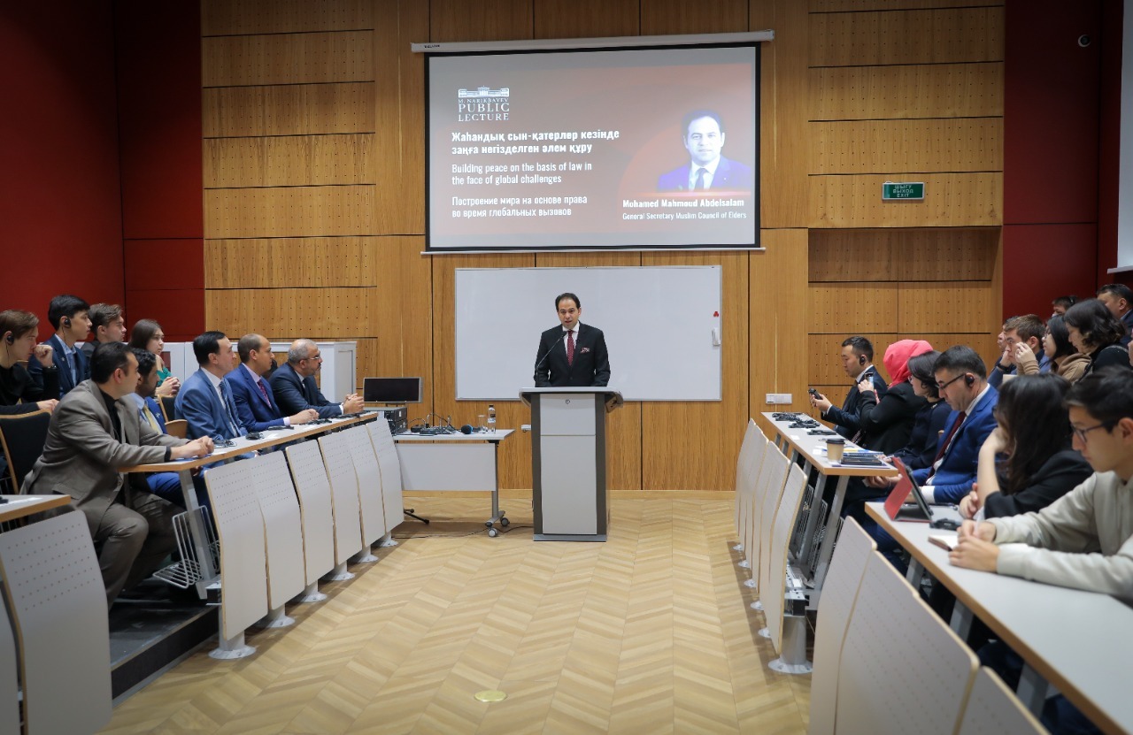 Public lecture: Мир нужен всем